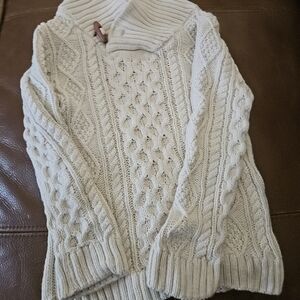 Cozy Cable Knit Turtleneck Sweater - Cream